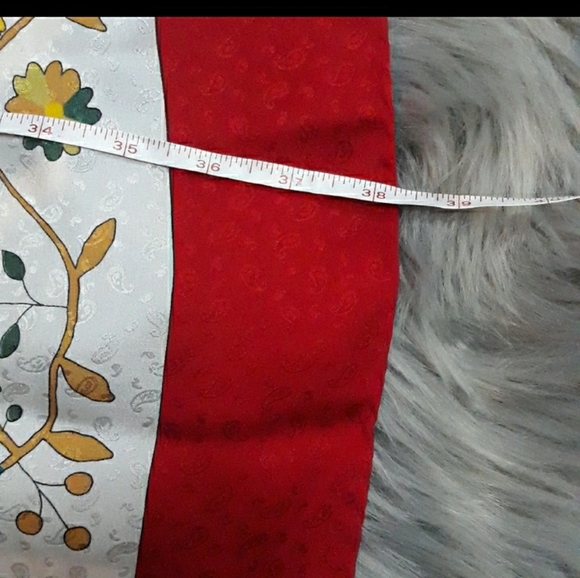 Laura Biagiotti silk scarf block floral animals - Picture 11 of 13